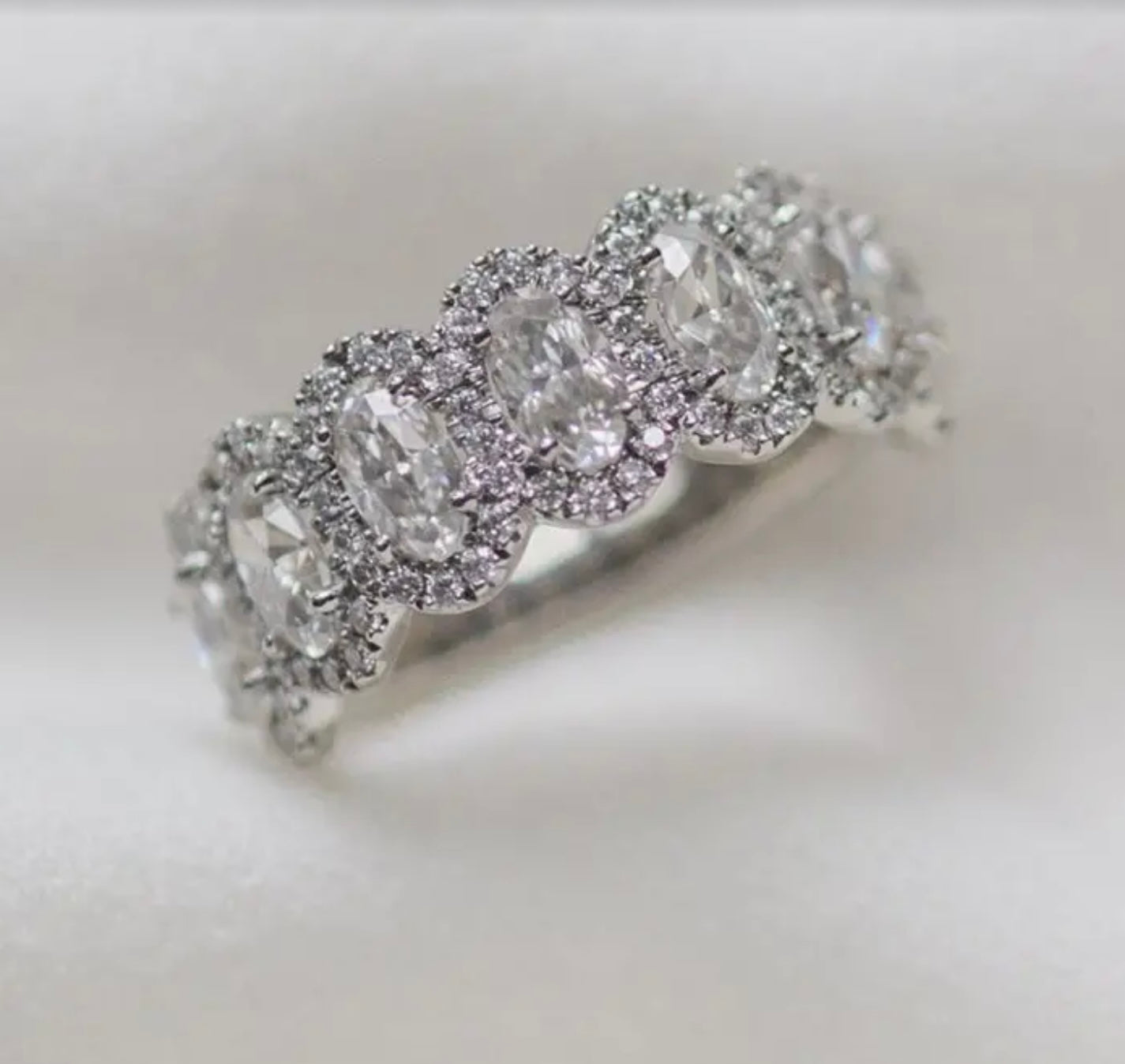 Funkelnder Stein Ring Silber