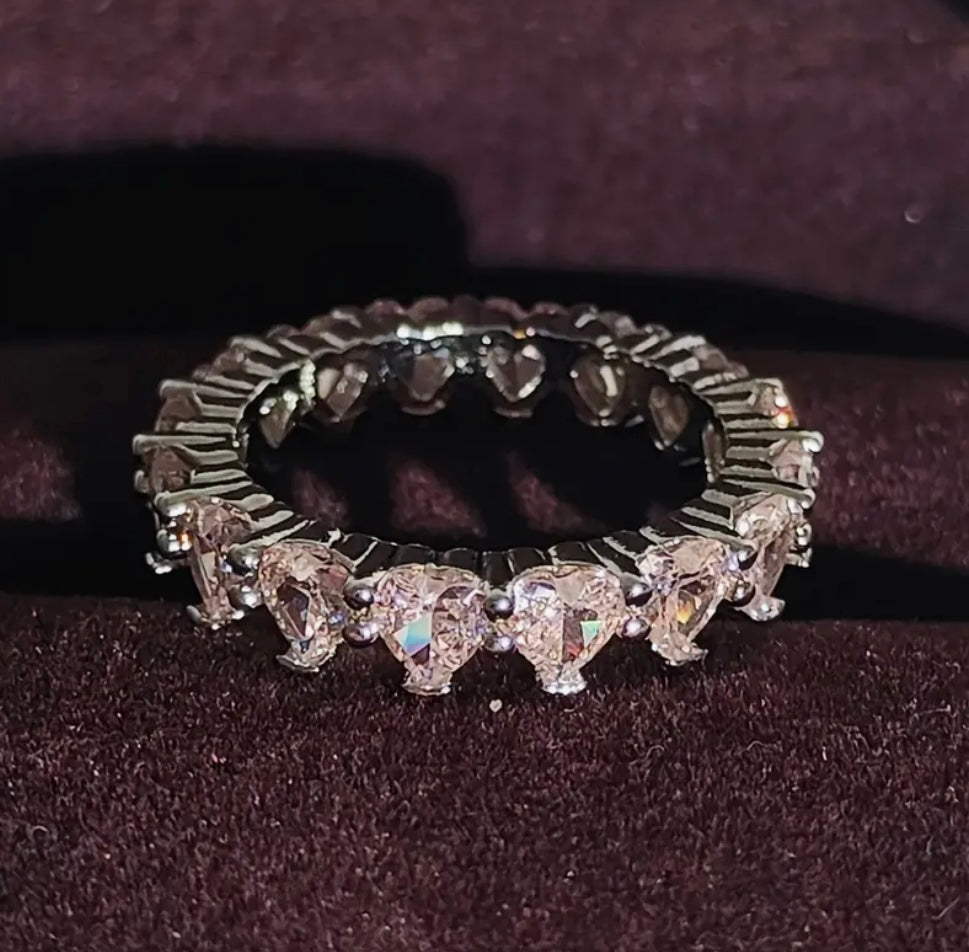 Ring mit rosa Herzen