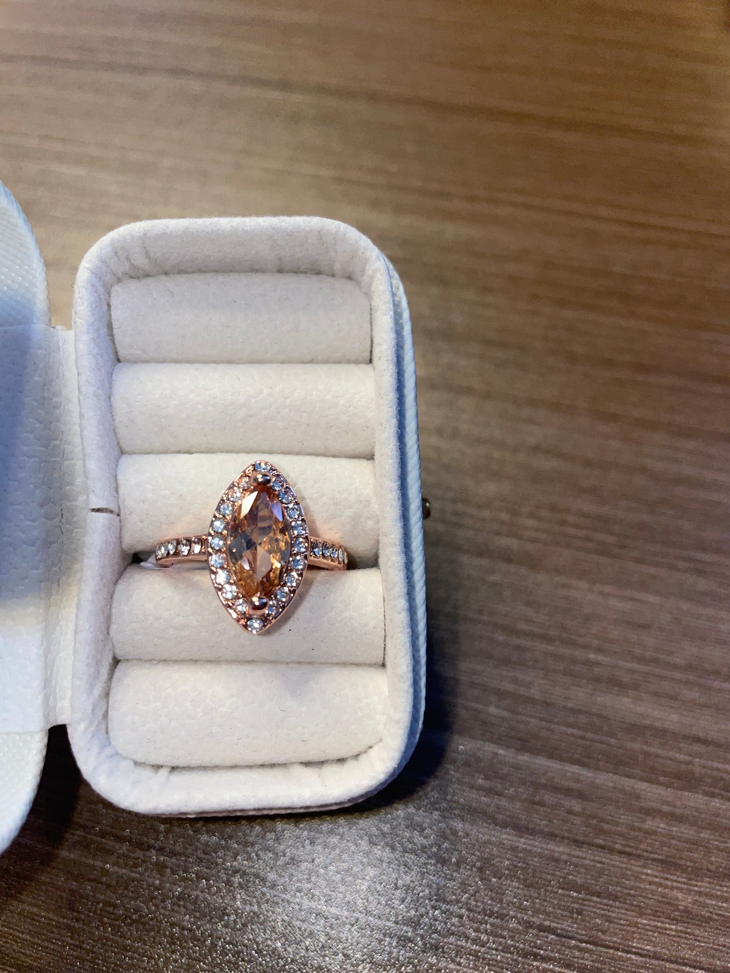 Champagner Ring