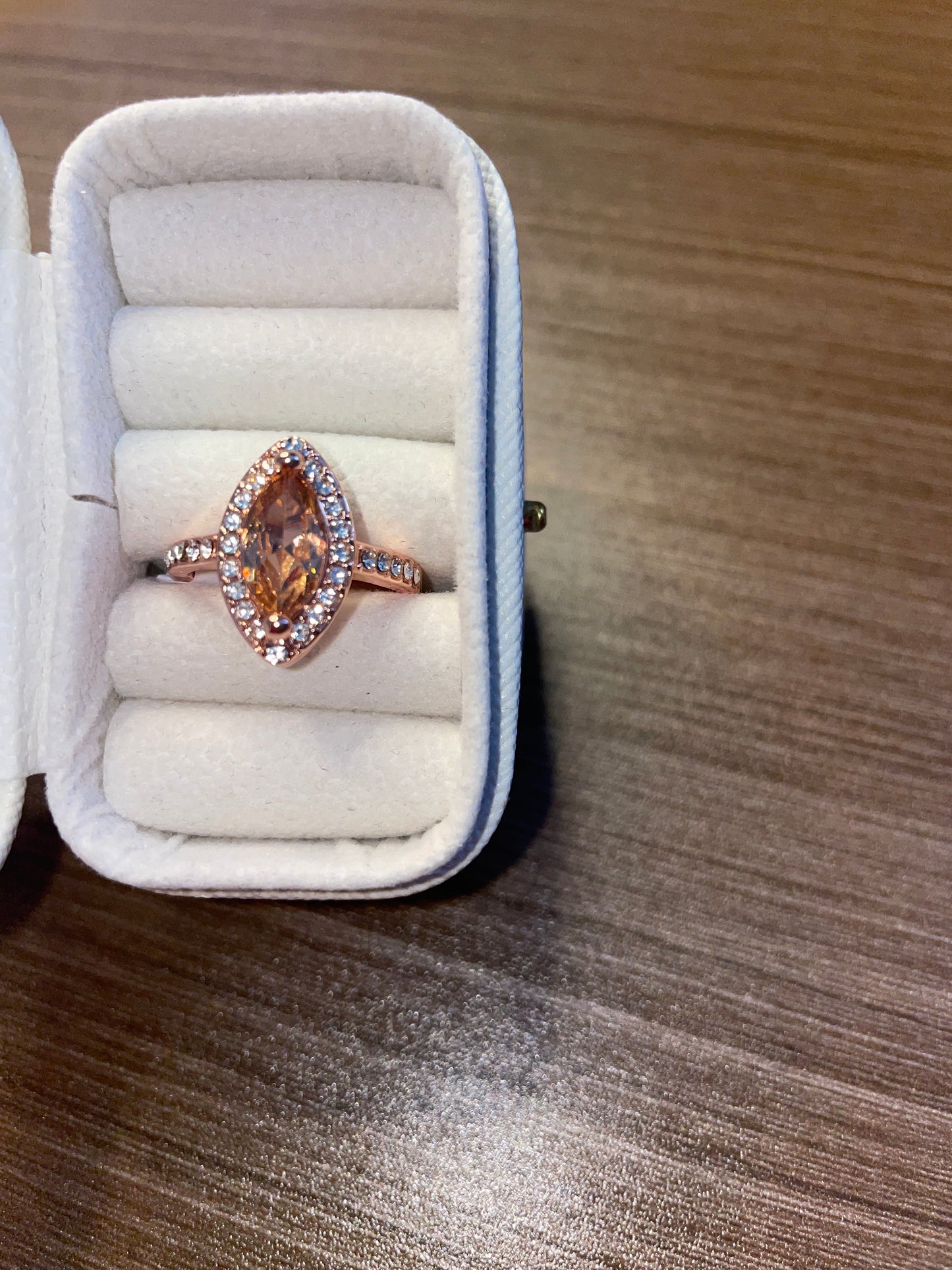 Champagner Ring